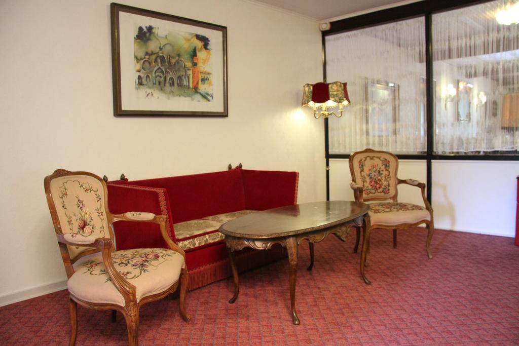 Hotel Hammerso Allinge-Sandvig Buitenkant foto